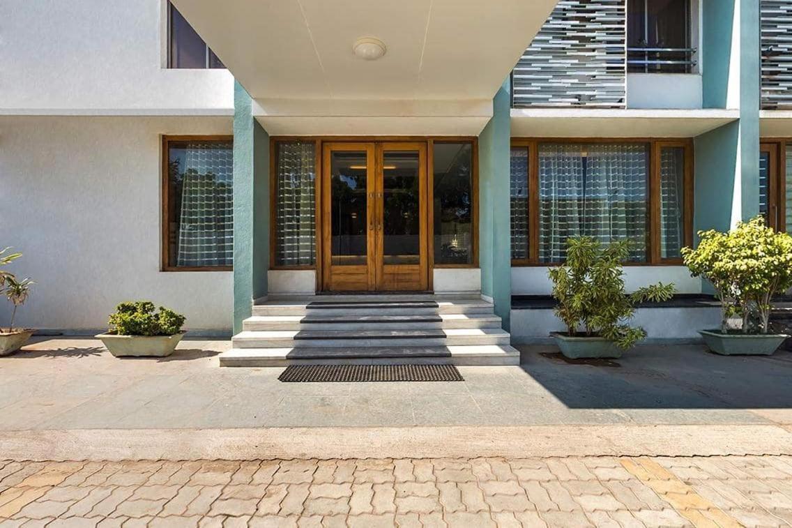 Hotel Grand 3D Bhuj Exterior foto